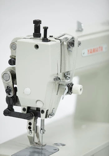 Yamata FY5318 Heavy Duty Single Needle Upholstery Walking Foot Top Bottom Feed Industrial Sewing Machine With Table and Servo Motor