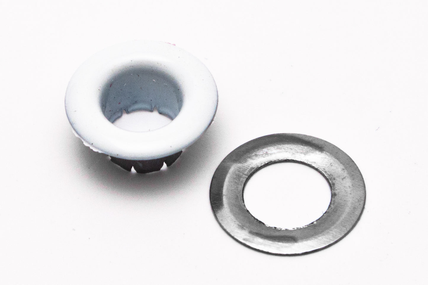 1000 white Eyelets + 1000 washers self piercing 3/16" #00 for garment & crafts