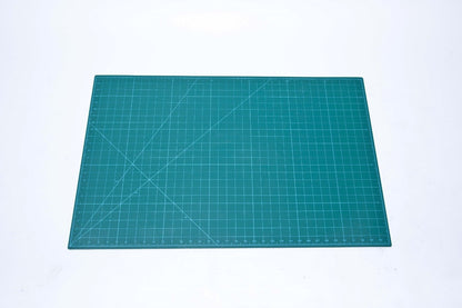 Self Healing Cutting Mat 18" x 24" + 45mm rotary cutter for quilters, sewers USA