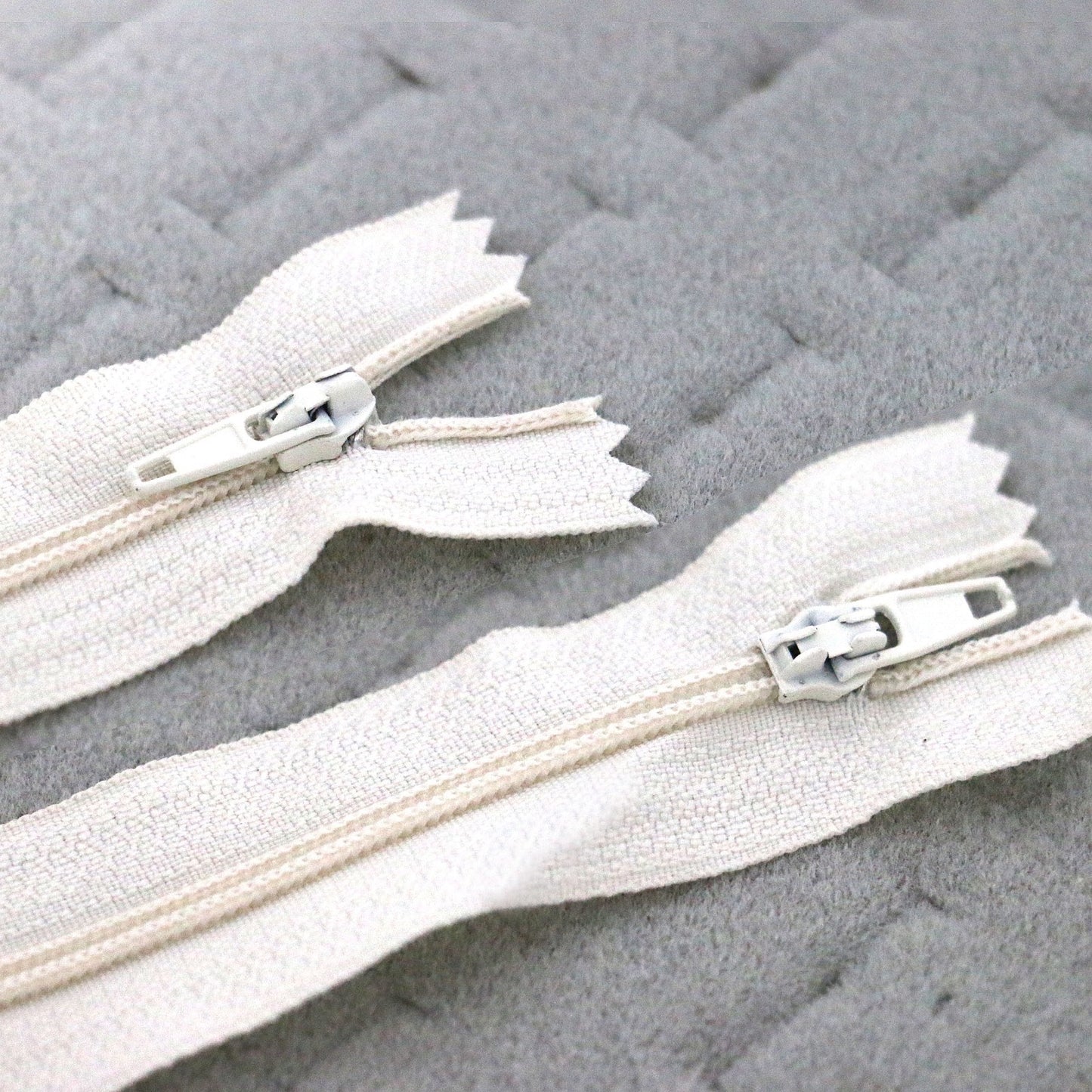 Nylon Coil Zippers #3,in a variety of colors and lengths.CHOOSE YOUR OPTIONS,USA