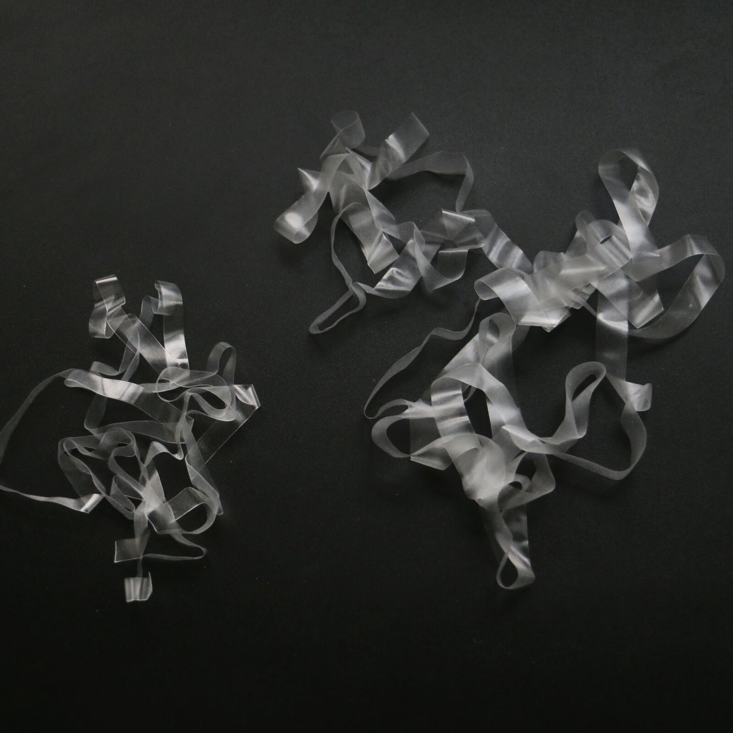 Clear Elastic (Silicone Elastin)made of TPU, soft and comfortable to your skin,