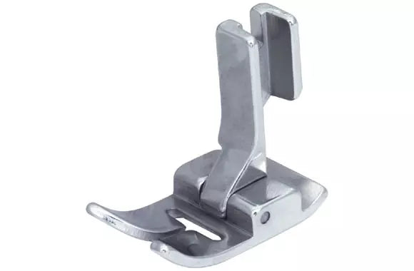 Hinged Zig-Zag Presser Foot - #541566