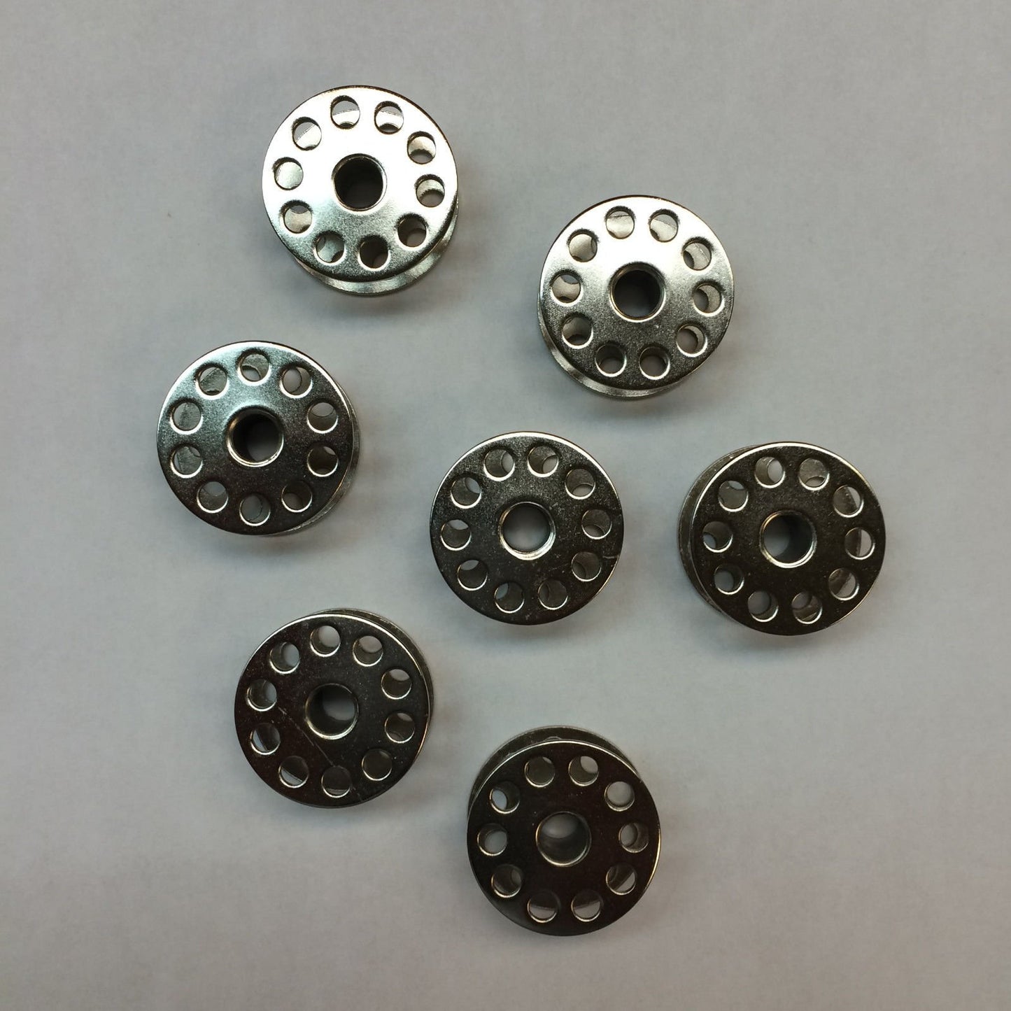 For Juki 1541 1541S DNU-1541 DNU-261 Bobbins B9117-201-000 Metal Bobbins Qty 20 .supply.from:zeroxpress1