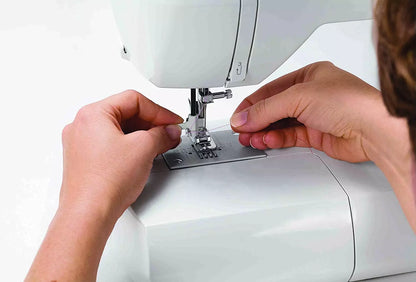 Singer 6699 Starlet Computerized Sewing Machine