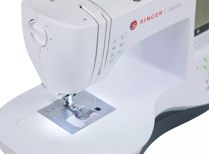SINGER® Legacy™ C440Q Computerized Sewing and Quilting Machine