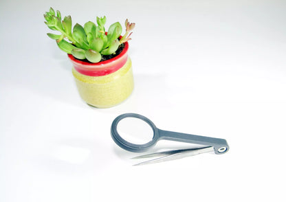 4.5x Magnifier with Attached Precision Tweezers