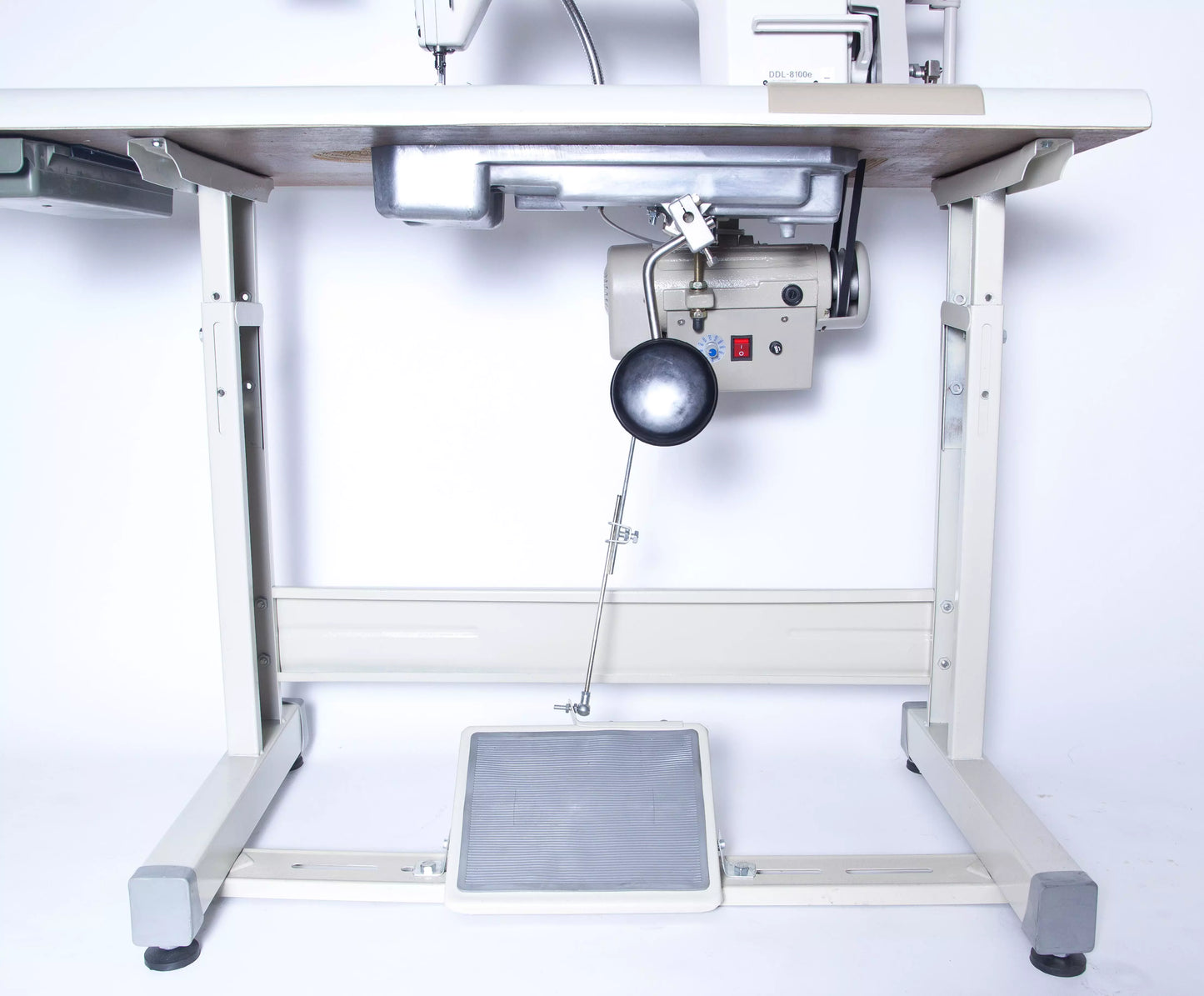 Juki DDL-5550N High-Speed Single Needle Lockstitch Industrial Sewing Machine