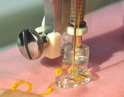 Brother Darning / Embroidery / Quilting / Free Motion Foot SA129 same as # 4021