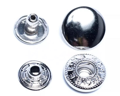Double Cap Spring Snaps