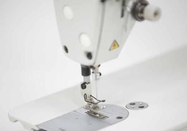 Yamata FY8700 High Speed Straight LockStitch Sewing Machine With Table and Servo Motor