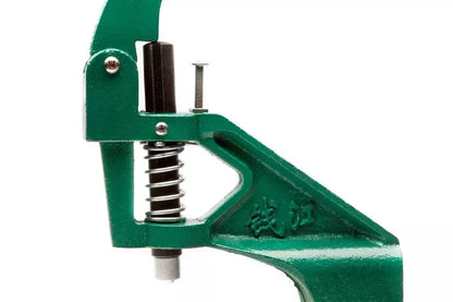 Heavy Duty Press for Grommets, Snaps, Buttons & Rivet Package (3 die sets + 900 grommets)