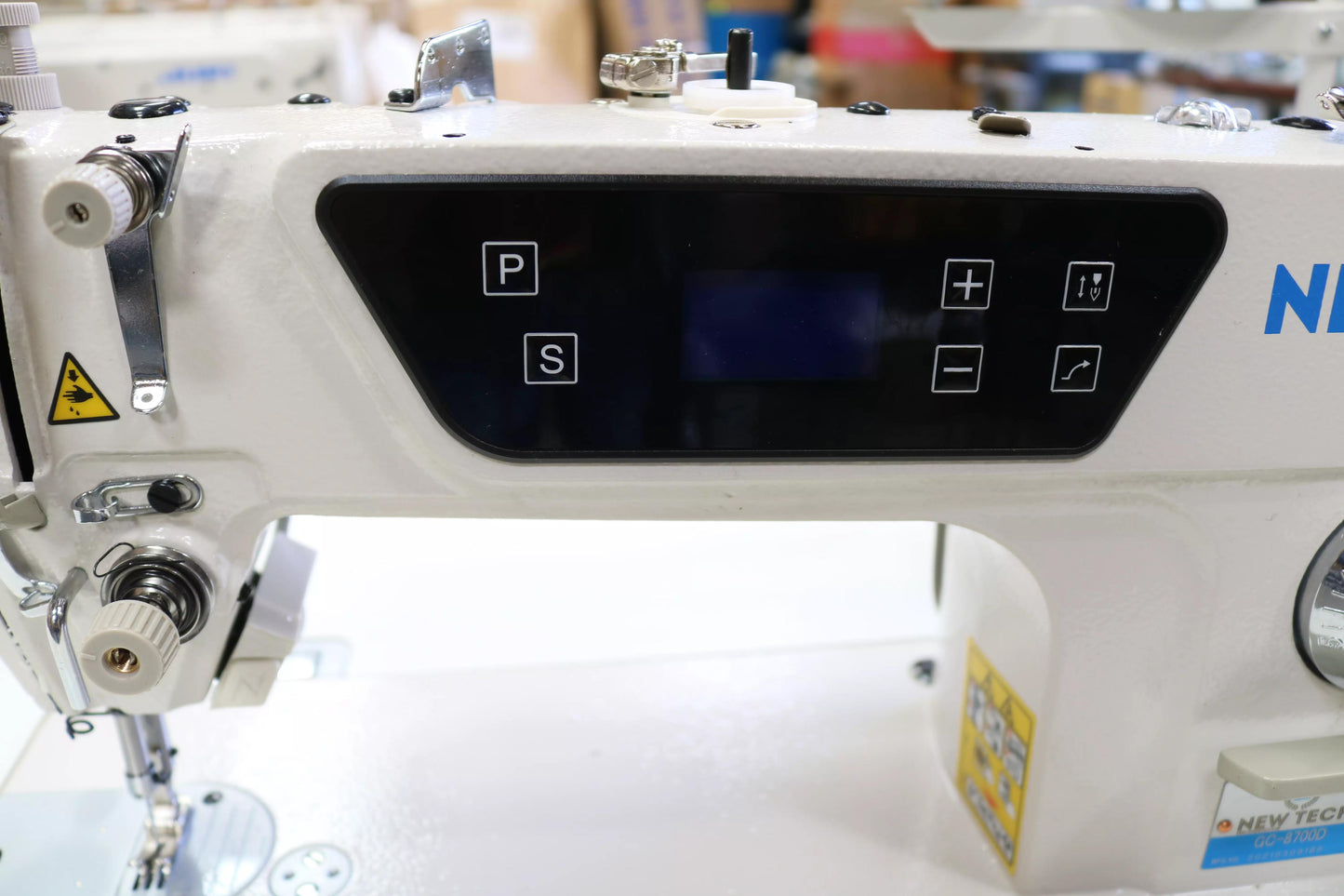 New-Tech GC-8700-D Direct-Drive High-Speed Single Needle Lockstitch Industrial Sewing Machine – Complete Set with Table & Integrated Servo Motor