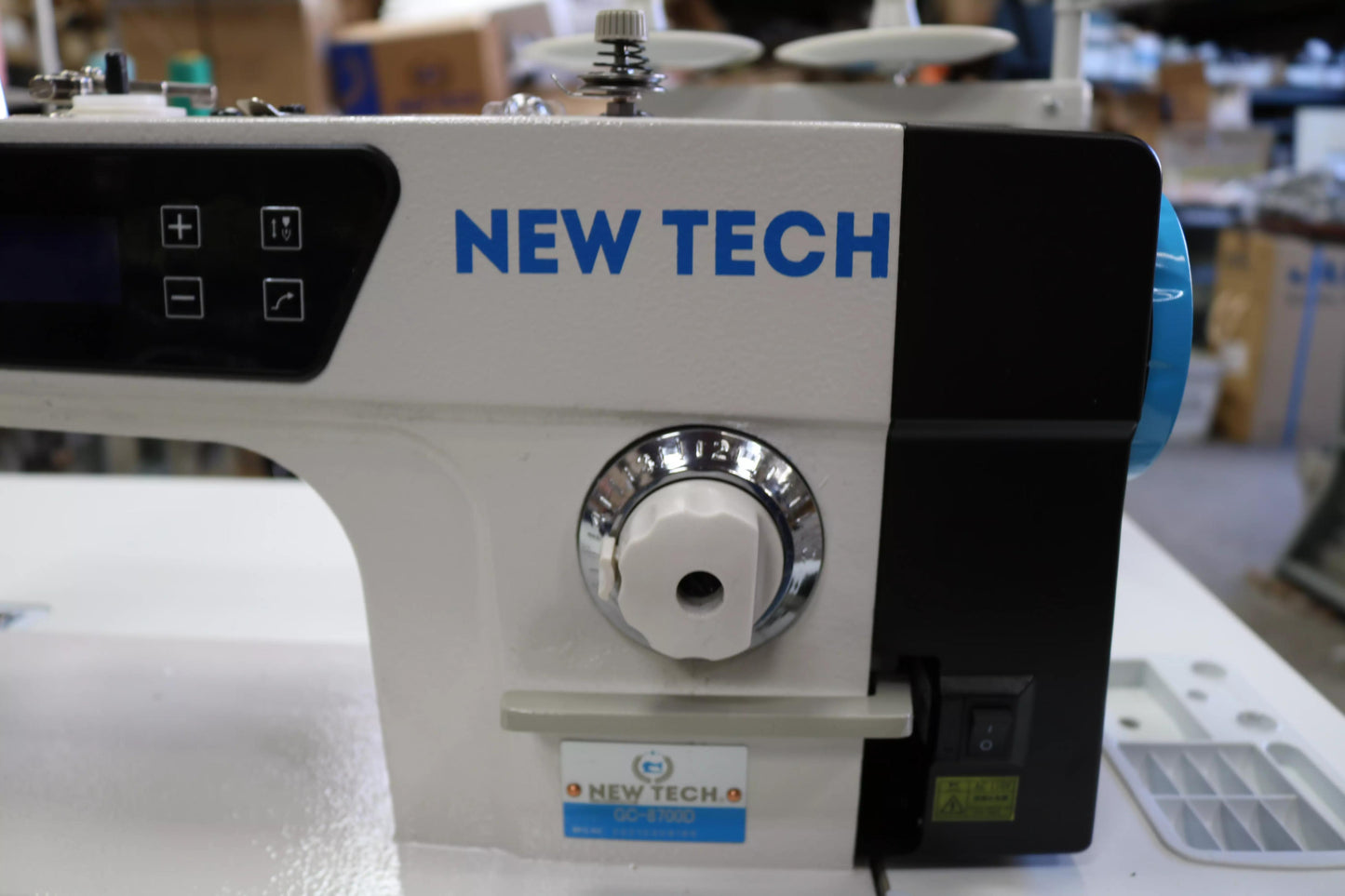 New-Tech GC-8700-D Direct-Drive High-Speed Single Needle Lockstitch Industrial Sewing Machine – Complete Set with Table & Integrated Servo Motor