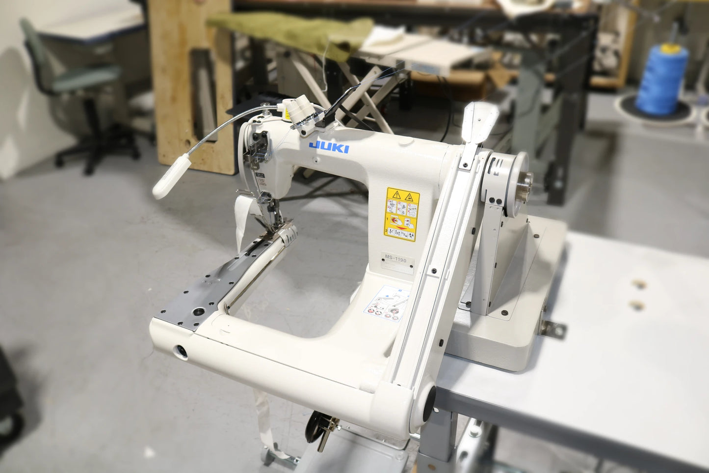 Juki MS-1190 High-Speed Feed-Off-The-Arm Double Chainstitch Industrial Sewing Machine