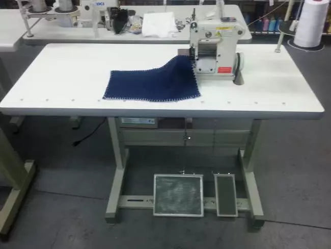 New-Tech GC-18E Over-Edge Single Needle Industrial Sewing Machine